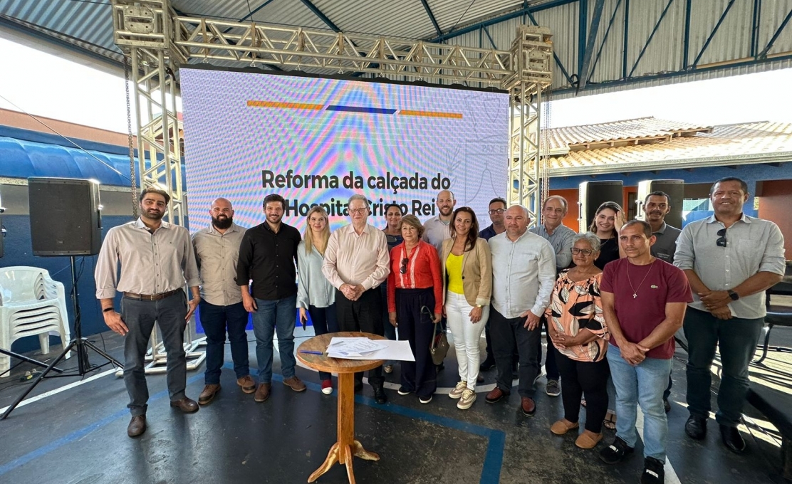 Ordens de Serviço são assinadas em Ibiporã por novas obras na cidade