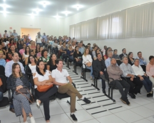08213fc66c02c43873892d08451aa38a.jpg
