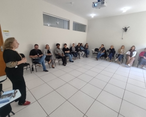 20250723-acolhimento-e-atendimento-de-pessoas-com-deficiencia-no-servico-publico-municipal-de-ibipora-47.jpg