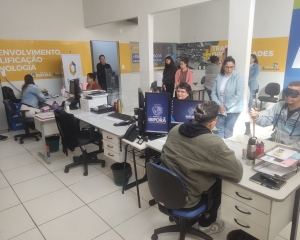 20250730-acolhimento-e-atendimento-de-pessoas-com-deficiencia-no-servico-publico-municipal-de-ibipora-14.jpg
