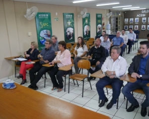 7ce1dcfd7e5e38c307cb8626ed9626c1.jpg