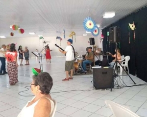 d6062ef06264913bcce26db5462845cfc437e678.jpg