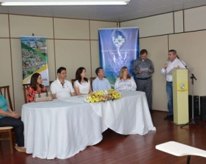 fd4e5e251bb5bb5fc5206ac77cf25478.jpg