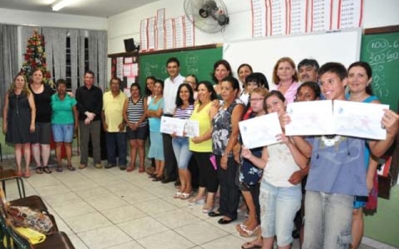 Formatura de alunos da EJA