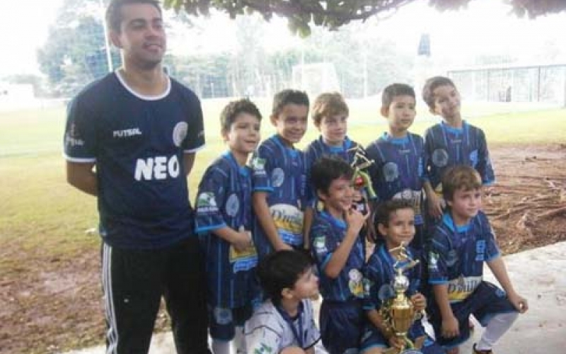 Ibiporã Futsal/D’Mille/Agroterra é vice-campeão da “X Taça Londrina de Futsal”