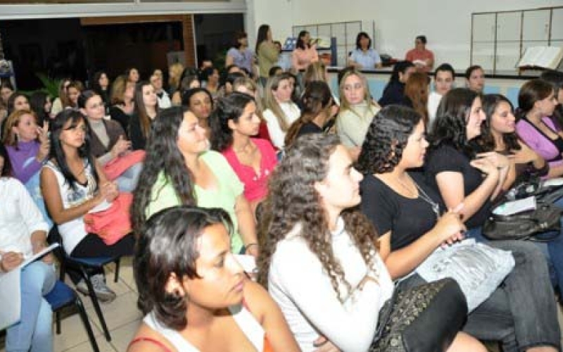 Biblioteca comemorou Dia do Folclore