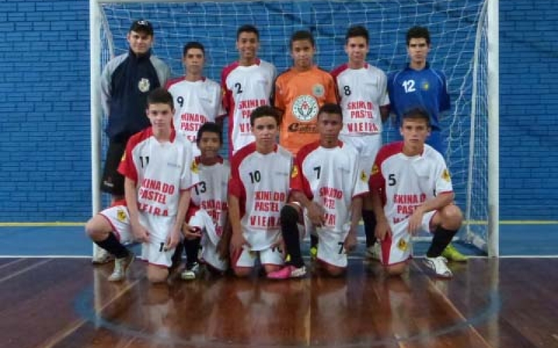 Sub 15 de Ibiporã é vice-campeão Metropolitano