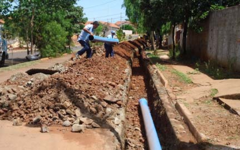 SAMAE amplia rede de água para os Conjuntos Miguel Petri e Mustapha Issa