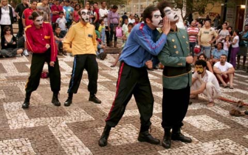 Teatro de Rua Homens Livres