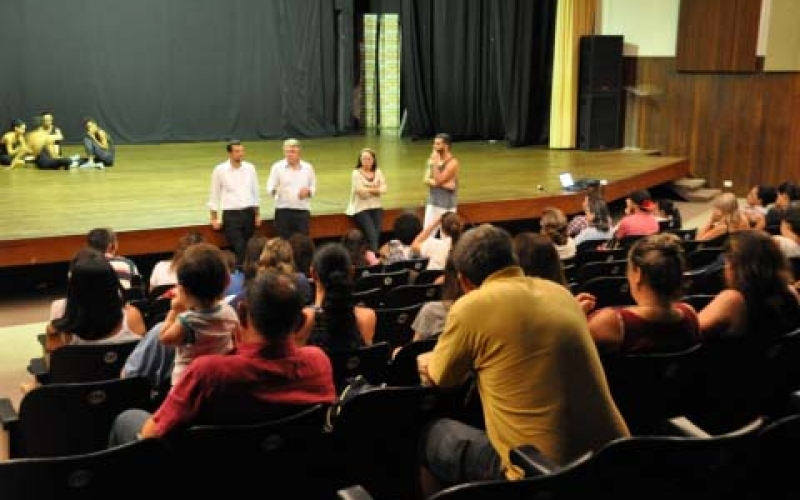 Associação do Ballet encerra workshop e se reúne para a formação de nova diretoria