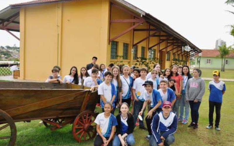 Ibiporã abre tour de apresentação da Rota do Café