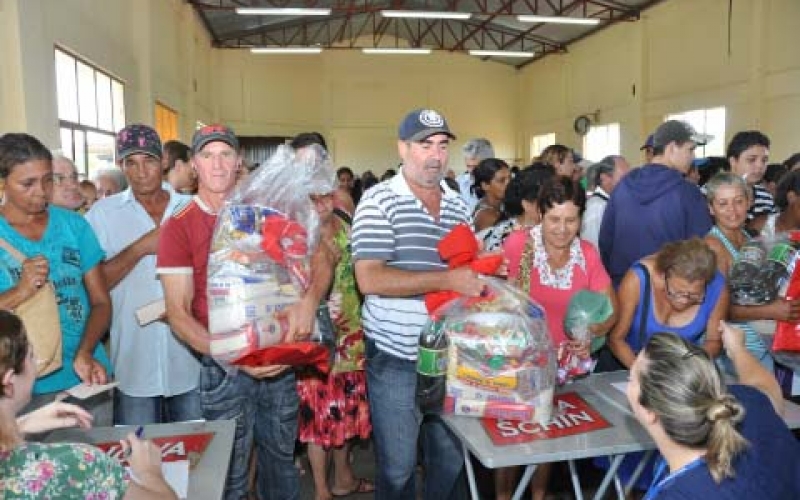 Secretaria de Assistência Social encerra atividades com confraternizações