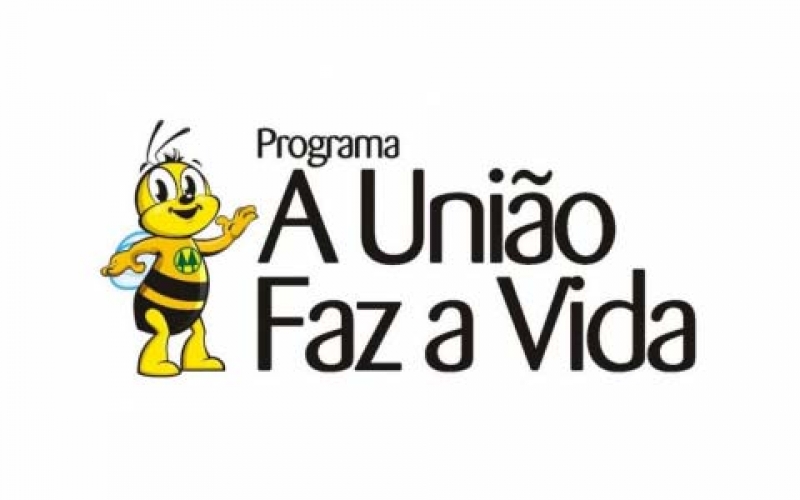 Profissionais da educação participam de projeto inédito no município