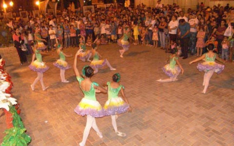 Confira a Programação de Natal na Praça até 20/12