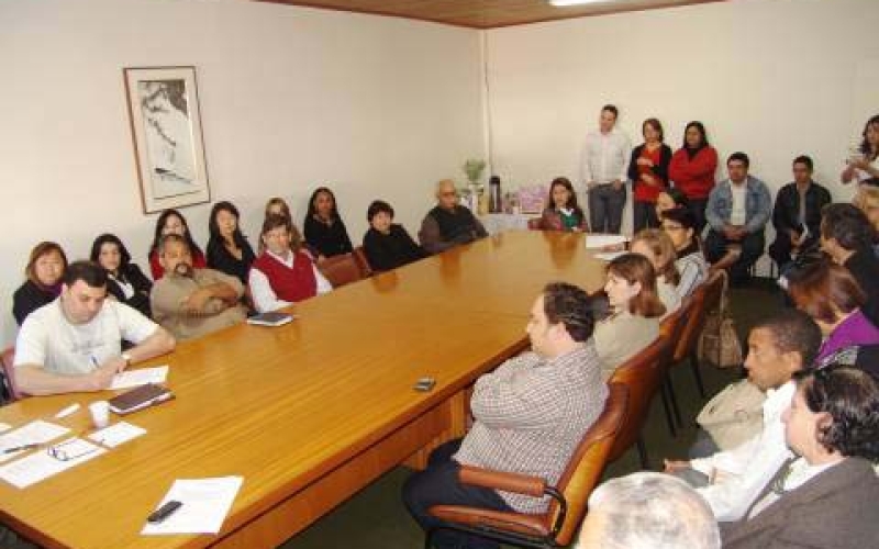 Novos conselheiros da comunidade tomam posse na Prefeitura
