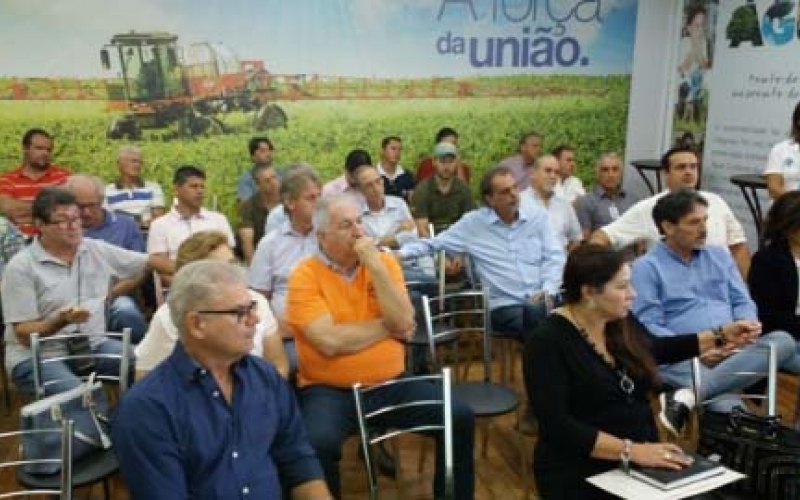 Secretaria de Agricultura participa de reunião sobre planejamento ambiental