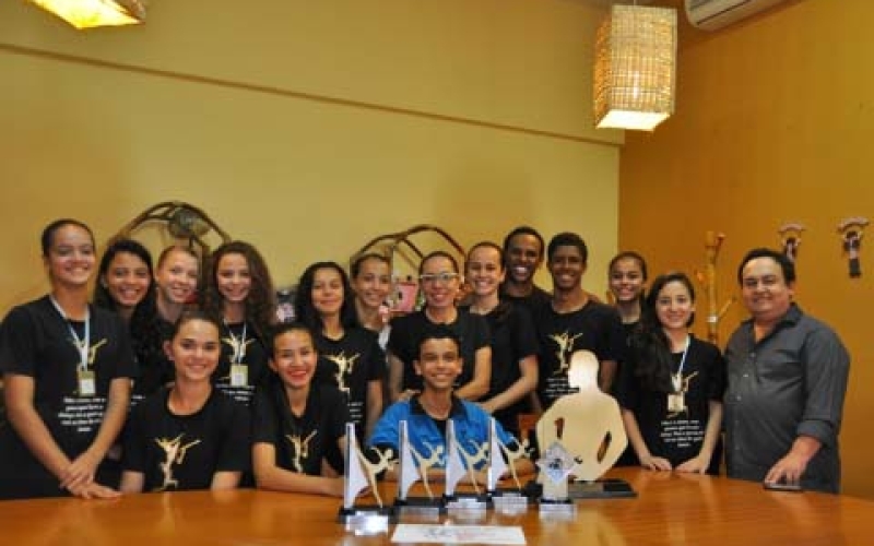 Escola de Ballet: de Ibiporã para a Itália