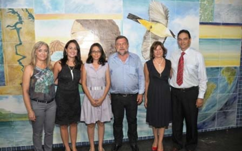 Obra de arte evoca a água