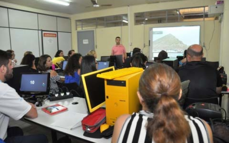 Professores da Rede Municipal participam de formação em Educação Digital