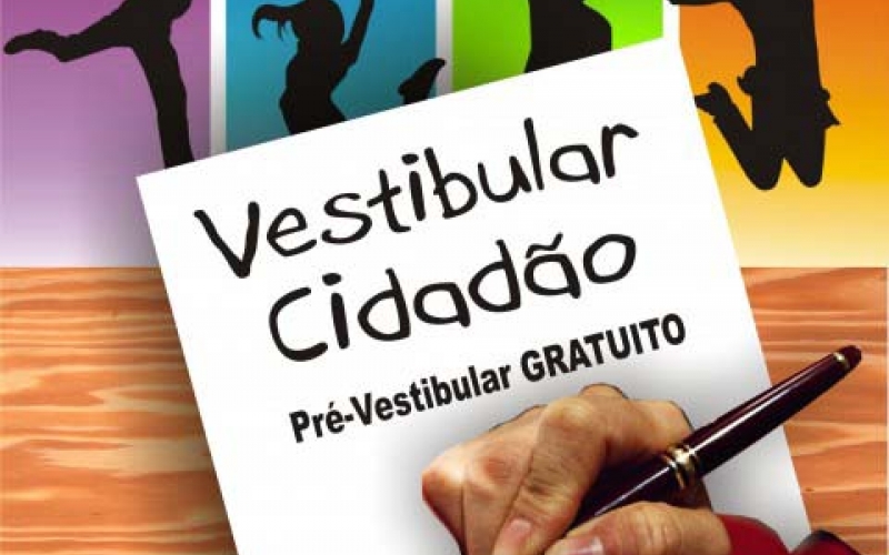 Curso pré-vestibular gratuito tem inscrições até 9/4