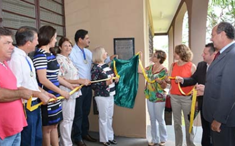 Administração Municipal entrega sede da Secretaria de Saúde