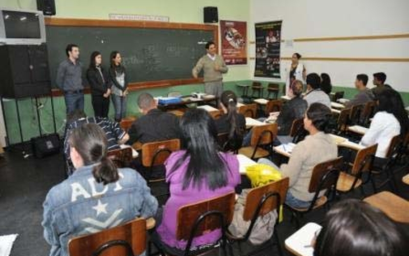 Curso de auxiliar administrativo em parceria com SENAC