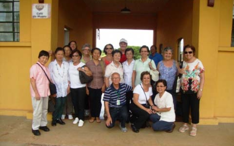 Turistas da Rota do Café visitam Ibiporã