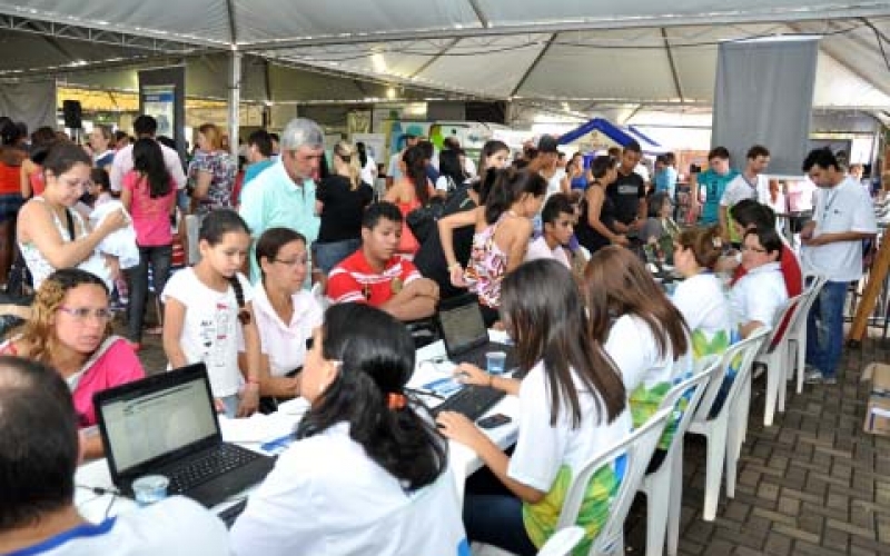 Mutirão da Cidadania faz mais de 38 mil atendimentos em Ibiporã