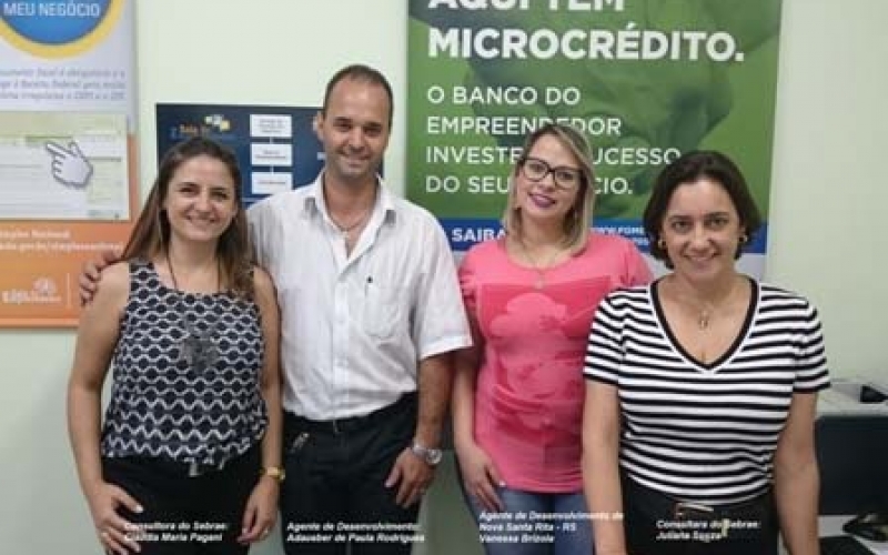 Agente de Desenvolvimento do Rio Grande do Sul visita Sala do Empreendedor