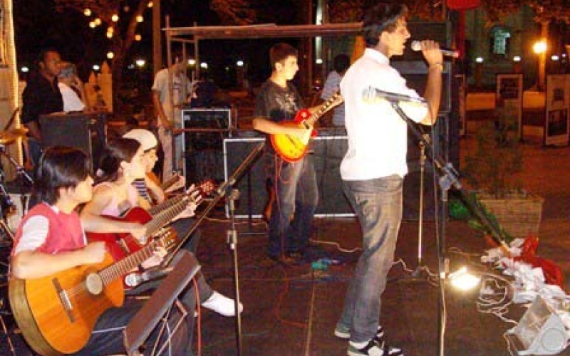 Espetáculos quarta e quinta no Cine Teatro de Ibiporã