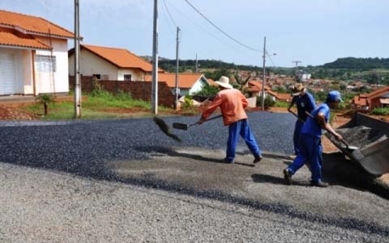 Entrega do asfalto do Afonso Sarábia