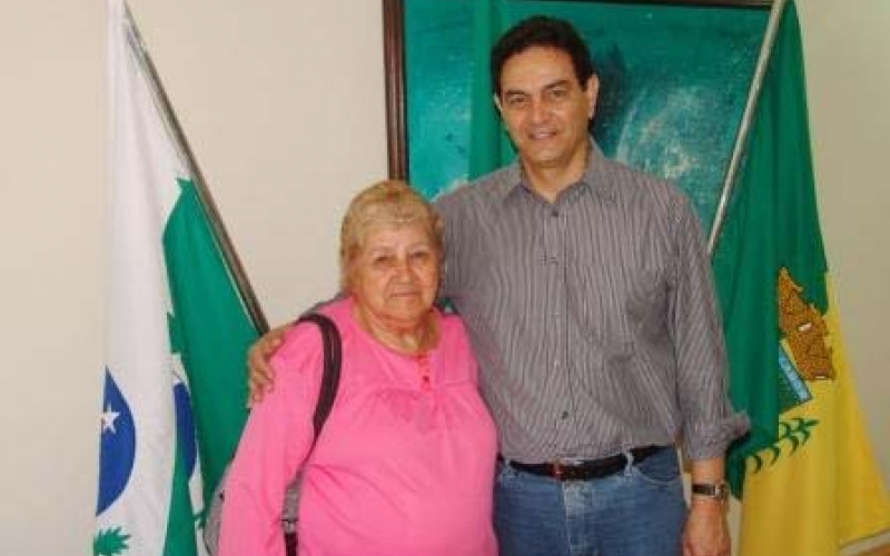 Pioneira Maria Meneguetti visita José Maria