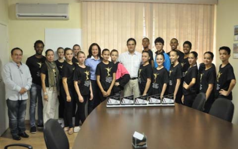 Ballet de Ibiporã terá mês repleto de apresentações