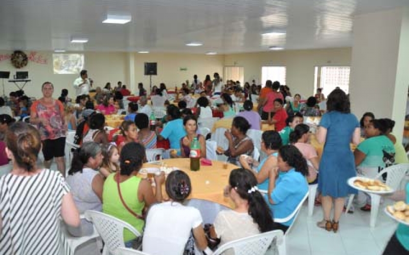 Confraternização de Natal com as famílias do CRAS