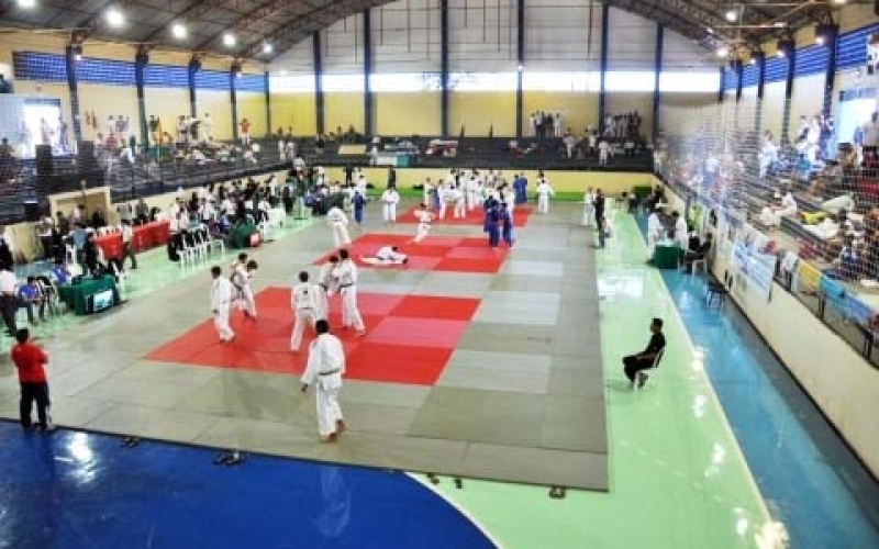 Ibiporã sedia Paranaense de Judô e Seminário de Arbitragem
