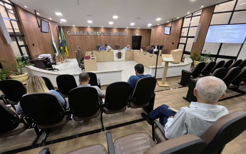  Administração Municipal promove audiência pública da LDO 2027 