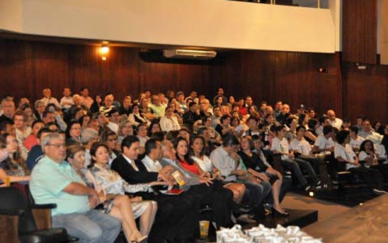Lançamento do Contos e Causos Vol. 6
