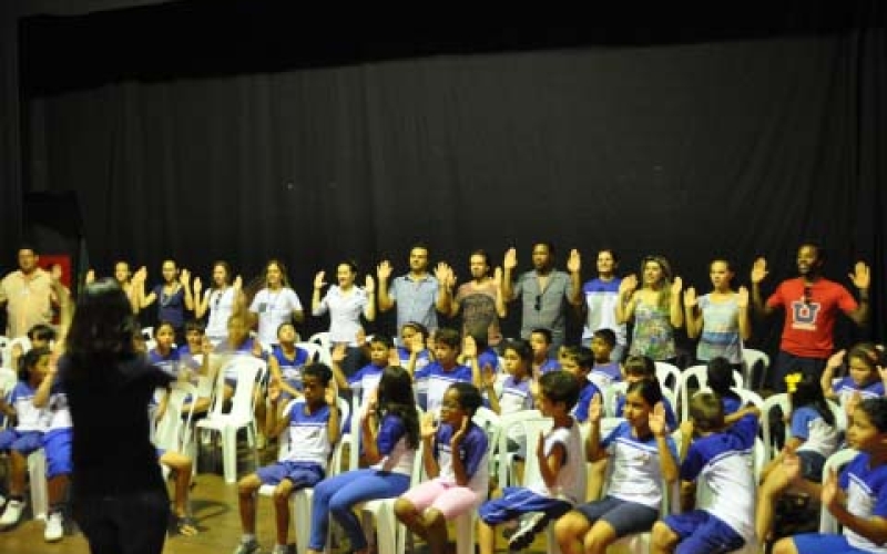 Professores e alunos têm oficina de capacitação 
