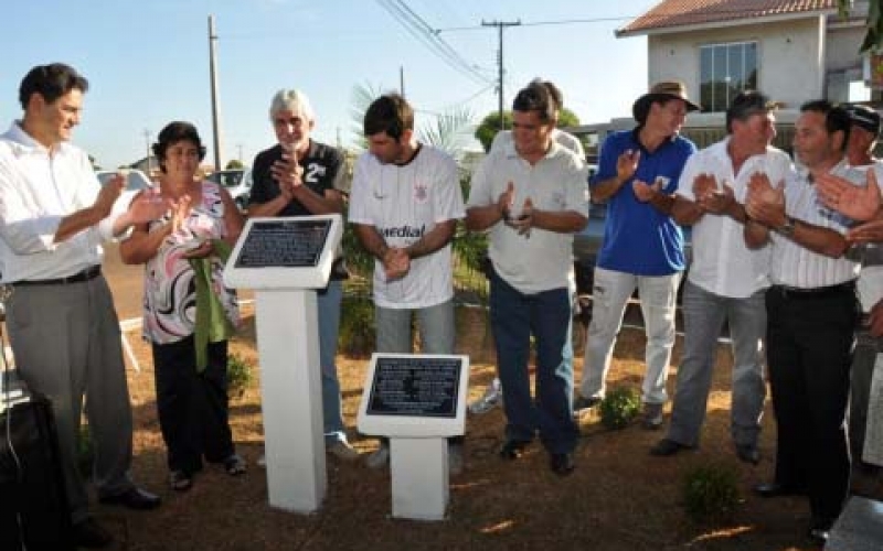 Entrega de revitalização da Praça do Cinqüentenário