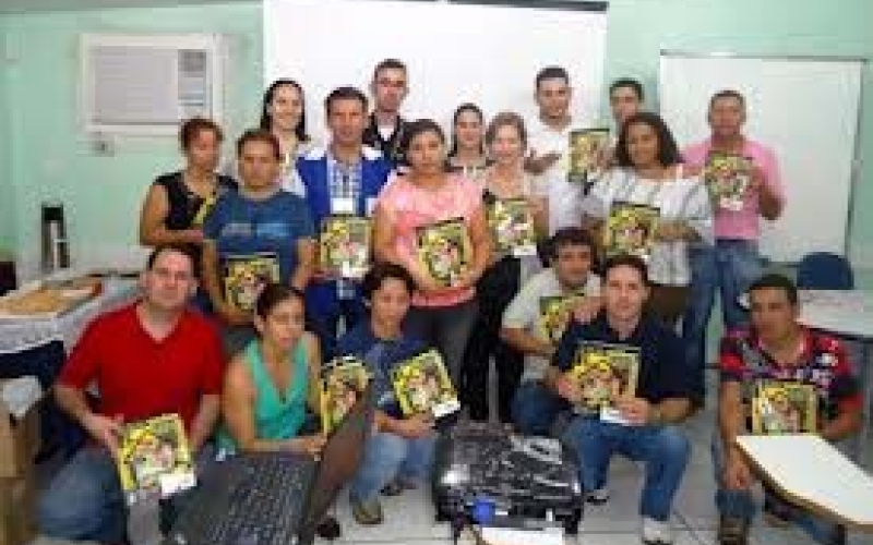 Prefeitura e empresa oferecem curso de azulejista