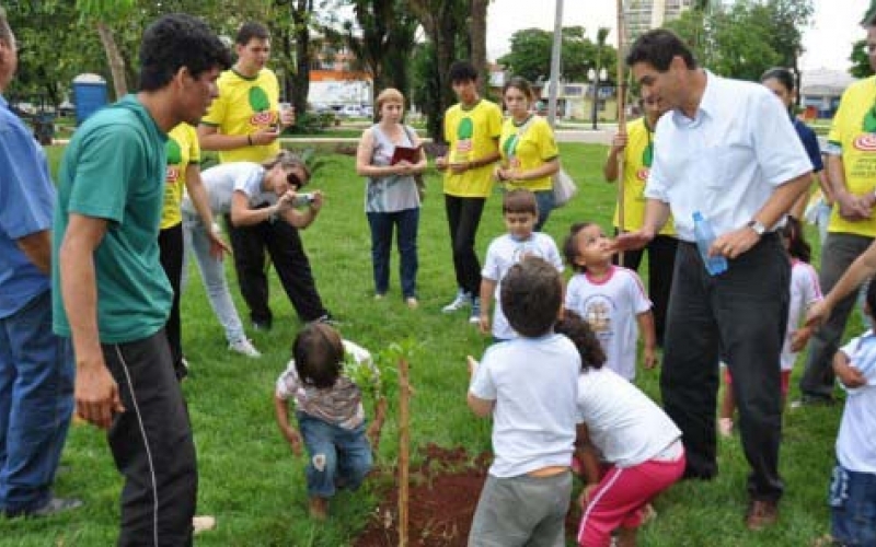 Convênio vai melhorar arborização de Ibiporã