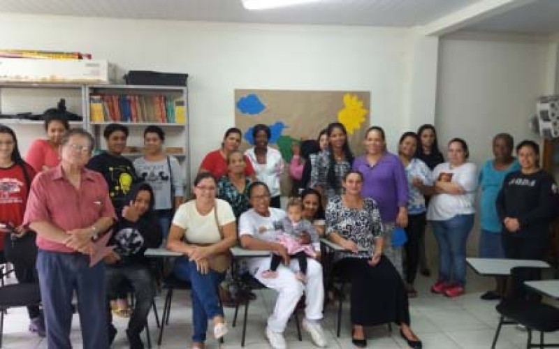 Serviços de Convivência promovem reunião e chá em comemoração à Páscoa