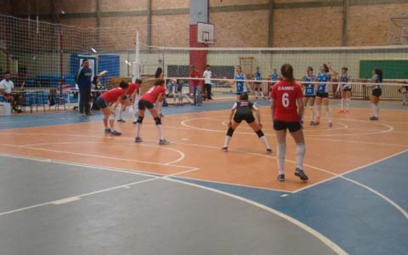 Ibiporã sedia etapa do Grand Prix Copa CREF de vôlei