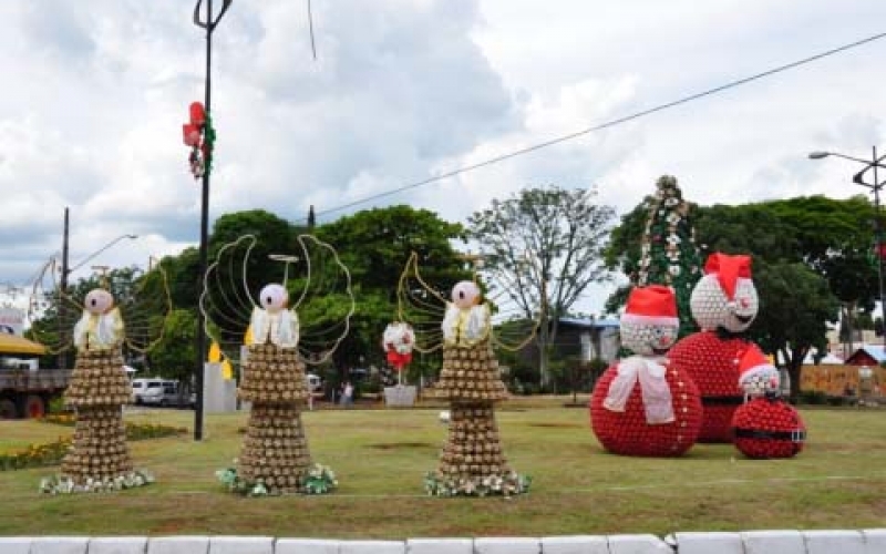 APMIF arrecada garrafas pet para o Natal até terça-feira (15)