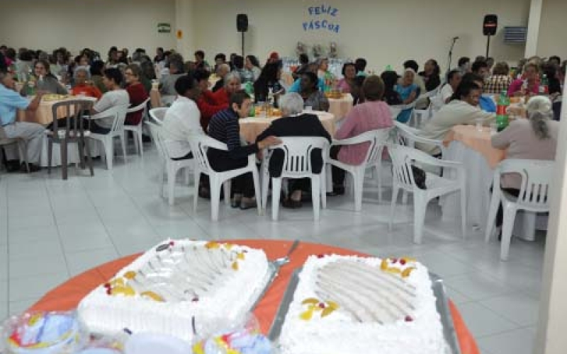 Administração Municipal promove Páscoa no CCI