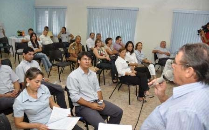 Nadir presta contas de sua gestão à frente do SAMAE