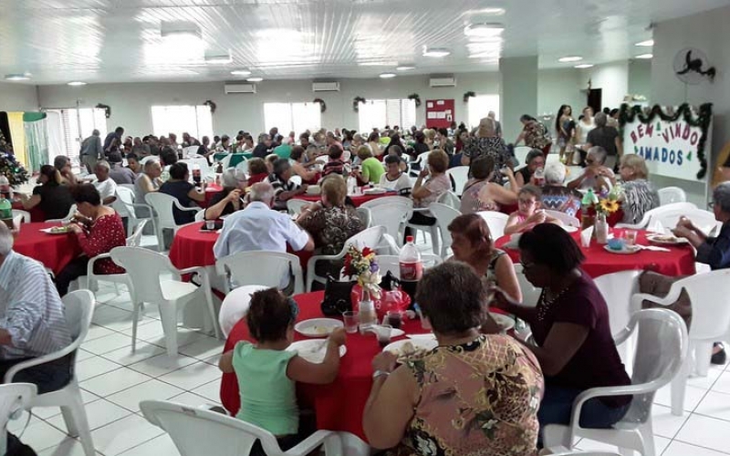 CCI encerra atividades com almoço natalino