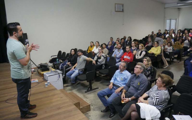 Ibiporã sediou evento regional do Setembro Amarelo