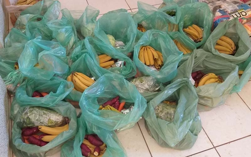 Prefeitura distribui kits de alimentos do “Compra Direta Paraná”