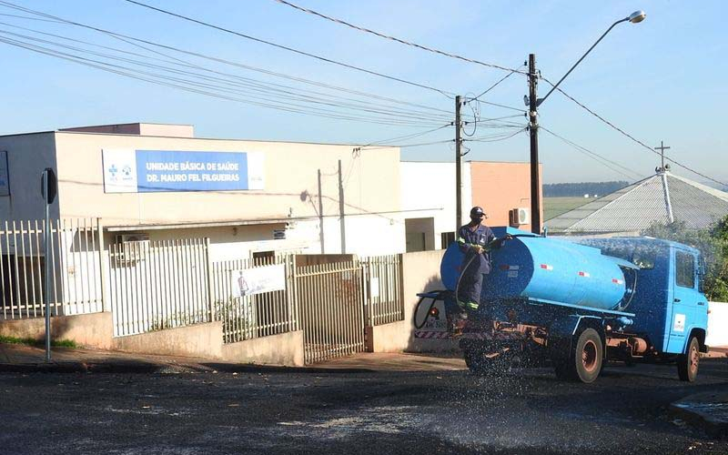 Prefeitura higieniza unidades de saúde de Ibiporã
